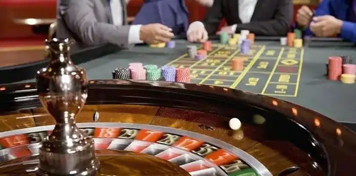 Pemain opmtoto merayakan kemenangan sportsbook dan casino